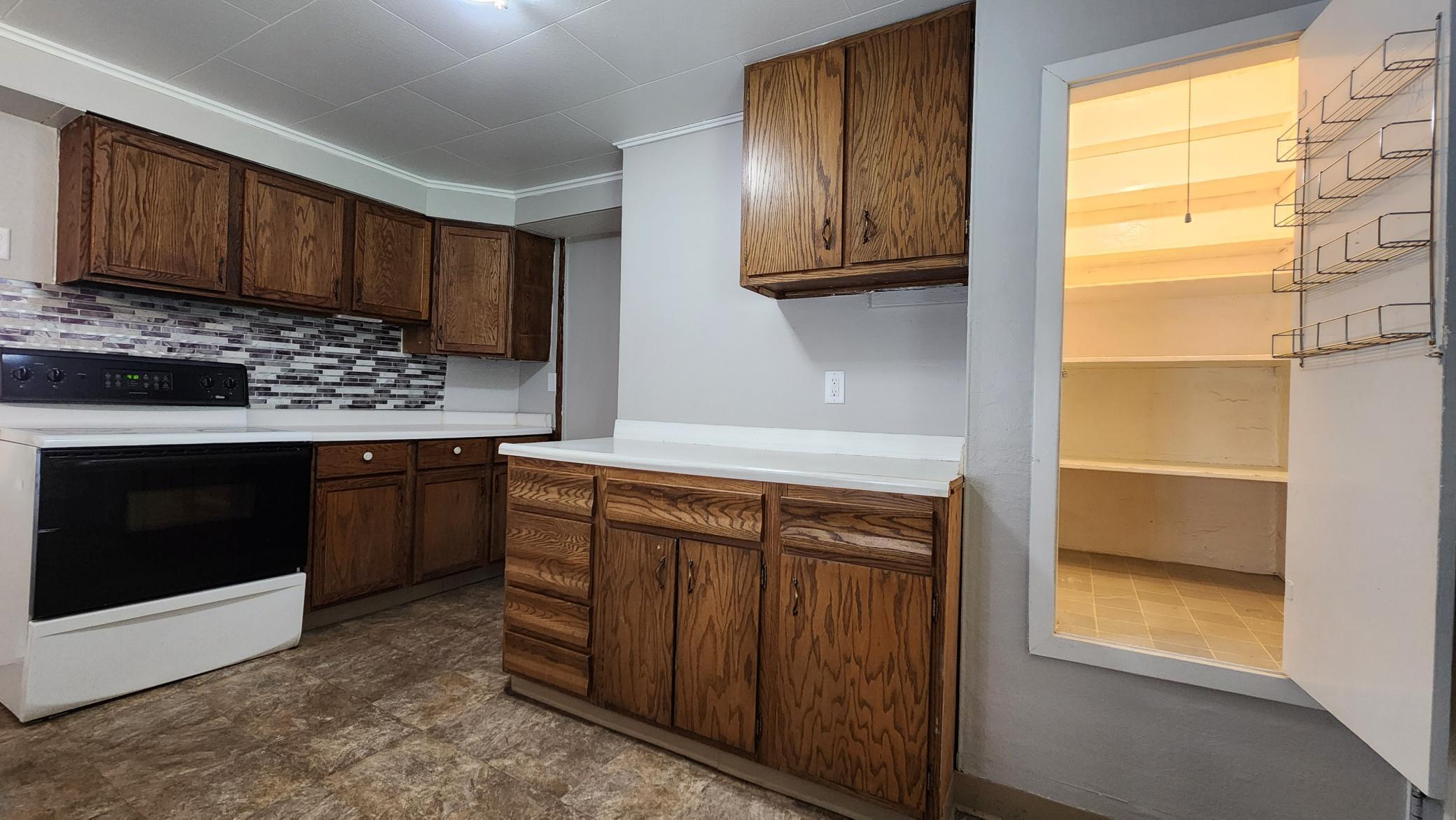 729 14th Street North Fargo, ND 58102 - Photo 9 of 28