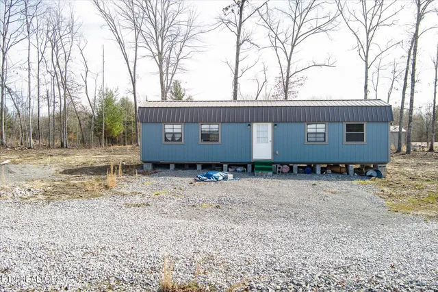 $129,900 | 372 Perkins Trail, Deer Lodge, TN 37726