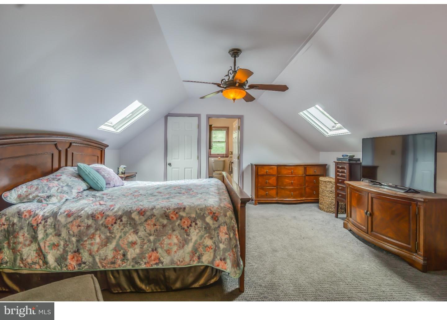 129 Glen Riddle Road Media, PA 19063 - Photo 8 of 11