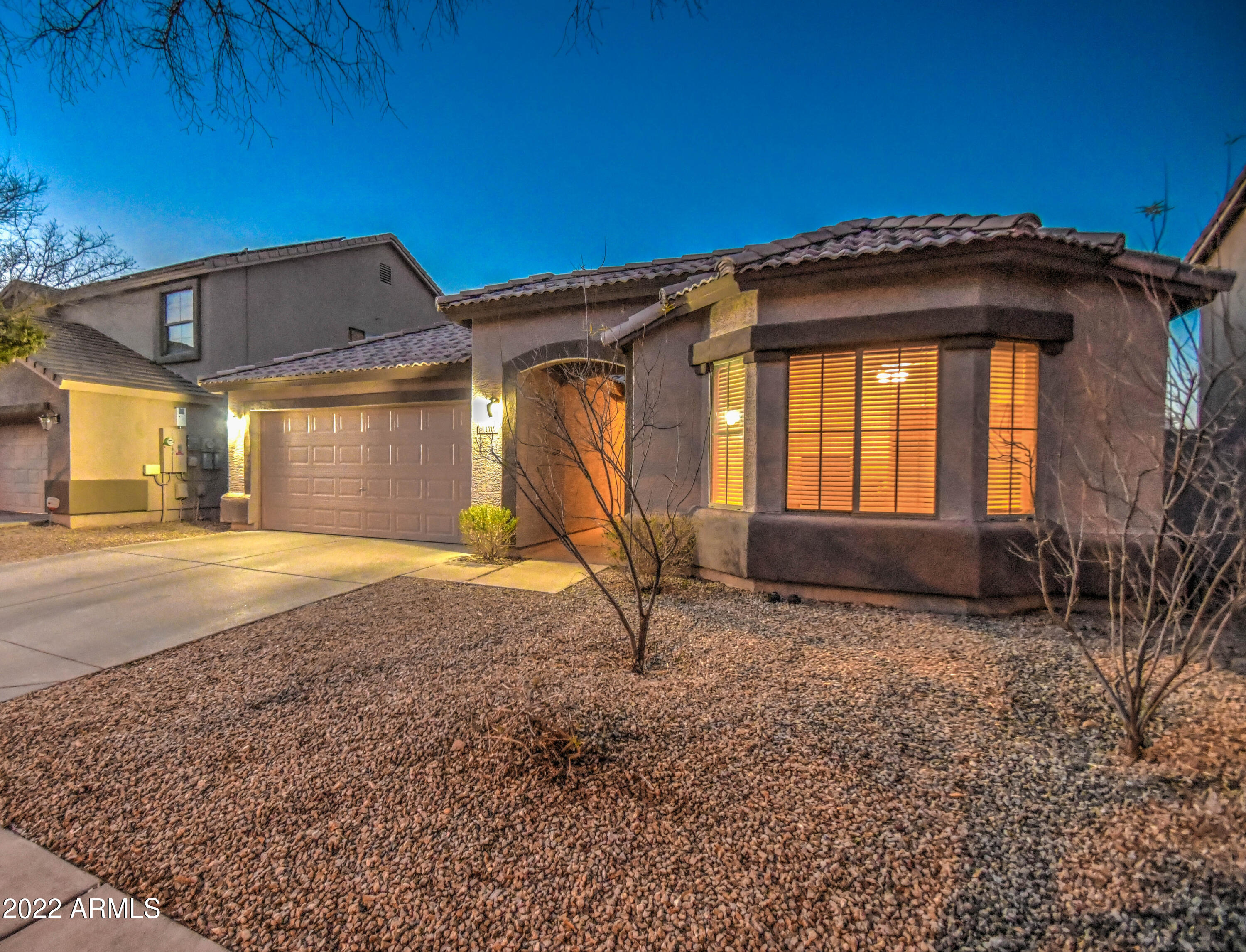 1710 East Harwell Road Phoenix, AZ 85042 - Photo 2 of 54 Twilight 12