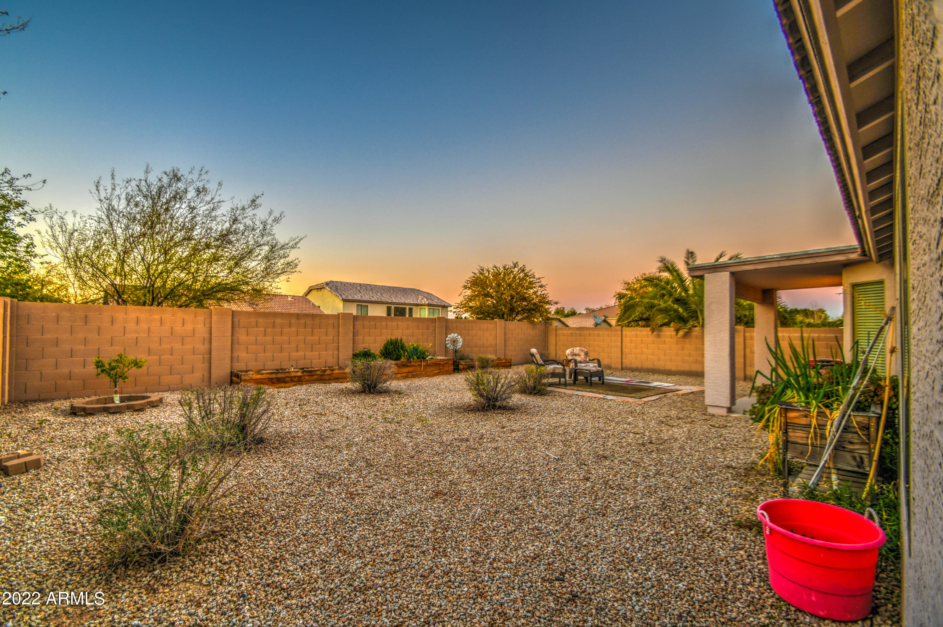 1710 East Harwell Road Phoenix, AZ 85042 - Photo 51 of 54 Twilight 6