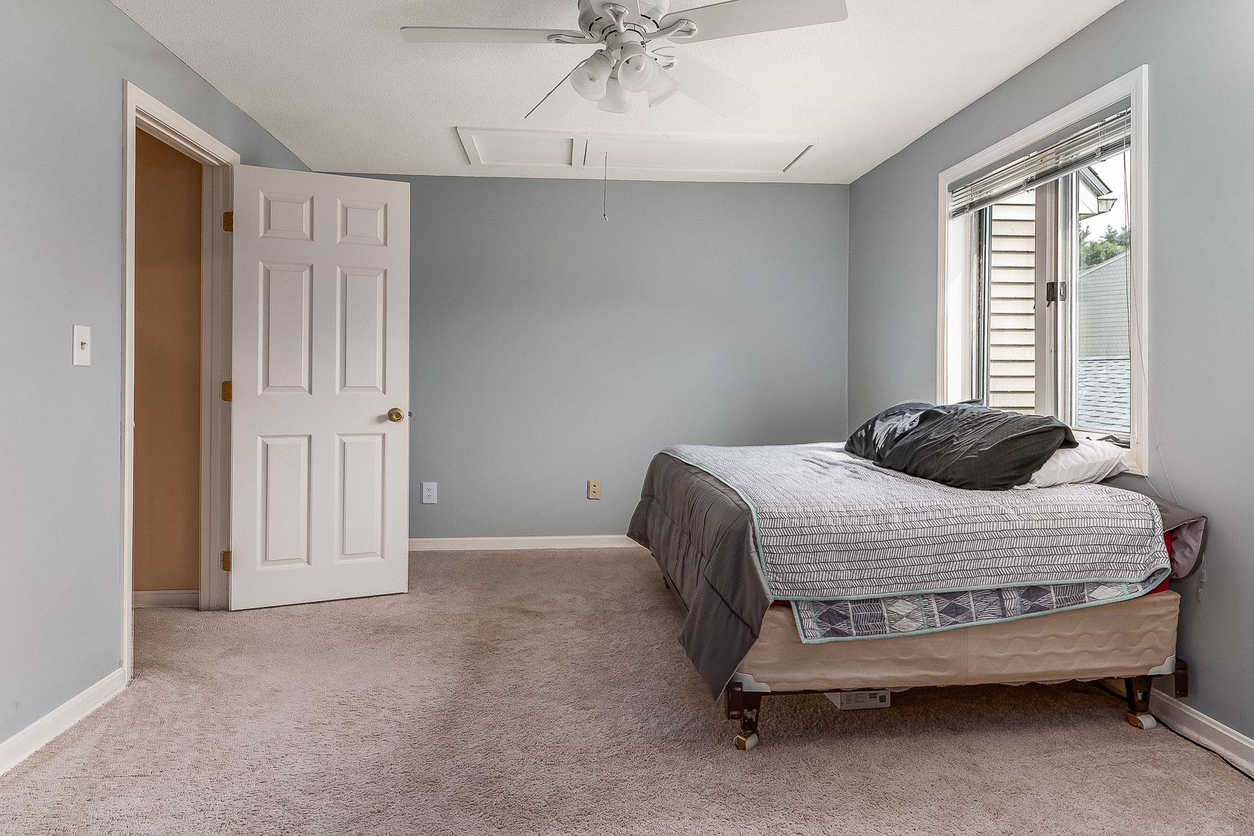 27 Hampton Towne Estates, Unit 27 Hampton, NH 03842 - Photo 23 of 34