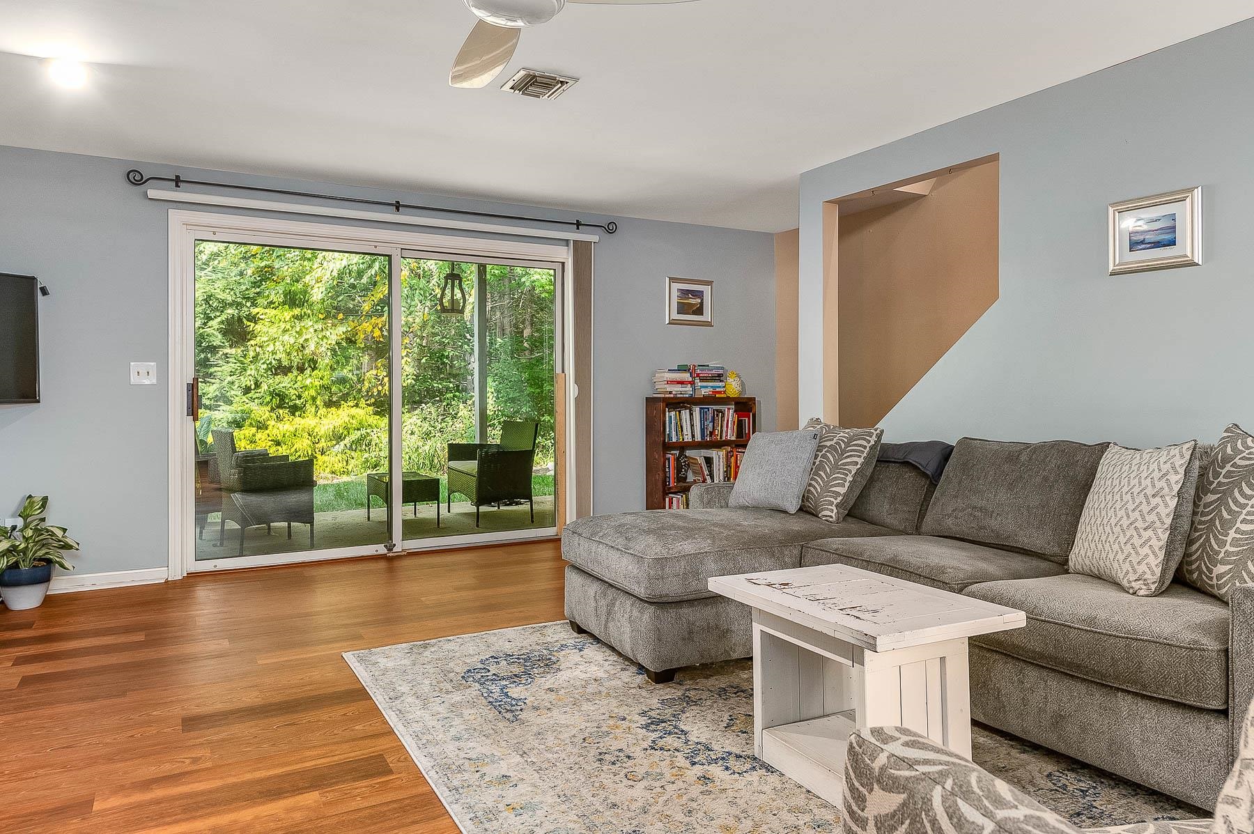 27 Hampton Towne Estates, Unit 27 Hampton, NH 03842 - Photo 5 of 34
