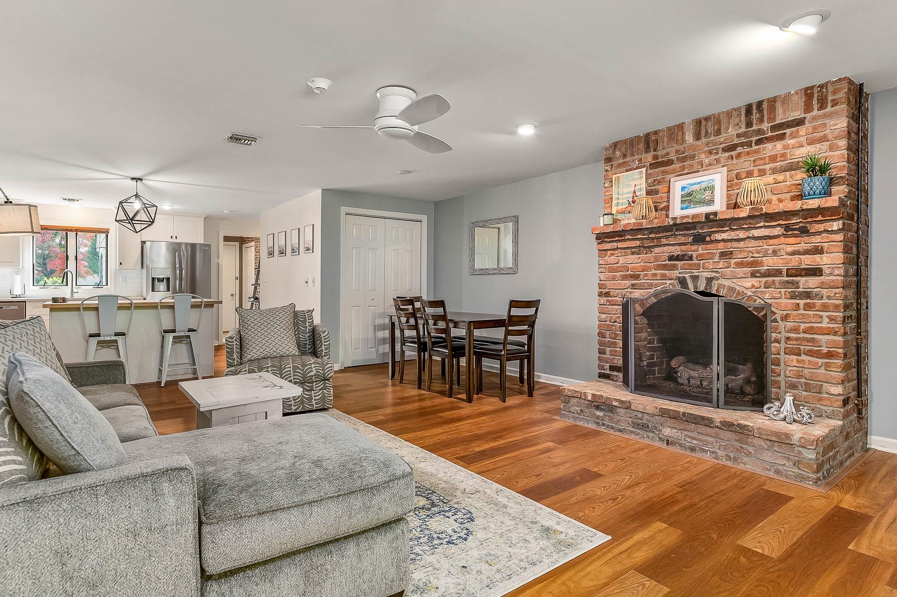 27 Hampton Towne Estates, Unit 27 Hampton, NH 03842 - Photo 6 of 34