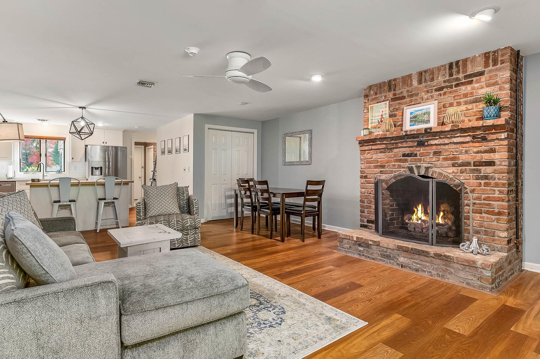 27 Hampton Towne Estates, Unit 27 Hampton, NH 03842 - Photo 7 of 34