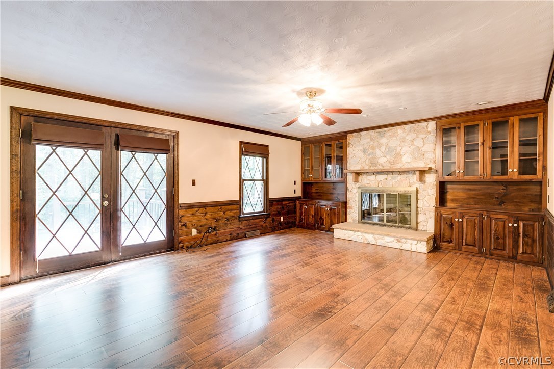 11292 Old Ridge Road Doswell, VA 23047 - Photo 24 of 45 Additional view of the Family Room and French door