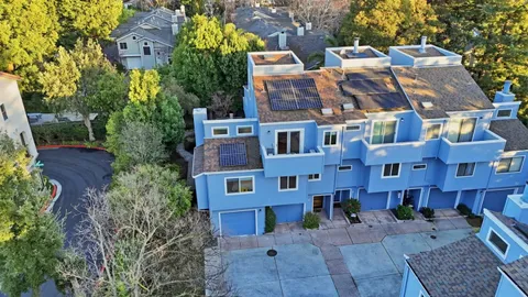 $1,988,000 | 119 Easy Street, Unit 7, Mountain View, CA 94043