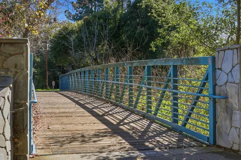 $1,988,000 | 119 Easy Street, Unit 7, Mountain View, CA 94043