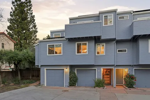 $1,988,000 | 119 Easy Street, Unit 7, Mountain View, CA 94043
