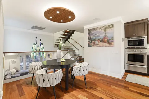 $1,988,000 | 119 Easy Street, Unit 7, Mountain View, CA 94043