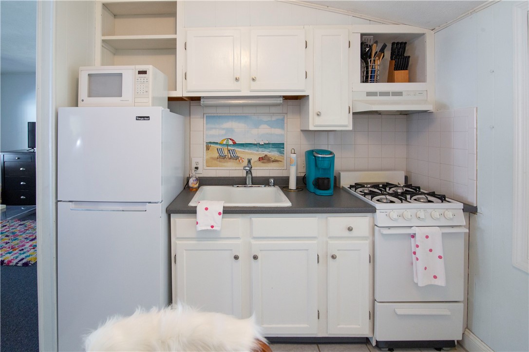 88 Old Post Road, Unit 10 Westerly, RI 02891 - Photo 6 of 20