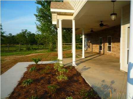 1290 Upland Road Cantonment, FL 32533 - Photo 16 of 20 Gallery Image 16