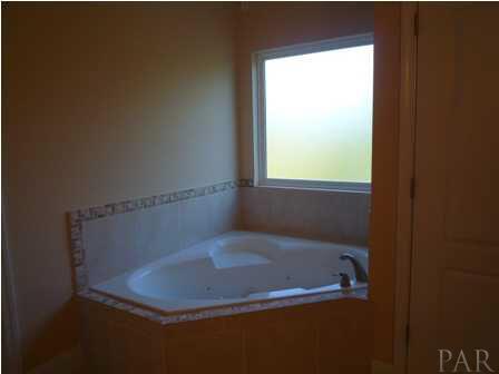 1290 Upland Road Cantonment, FL 32533 - Photo 10 of 20 Gallery Image 10