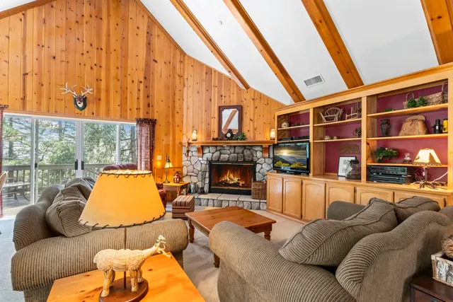 $889,999 | 783 Crown Drive, Lake Arrowhead, CA 92352