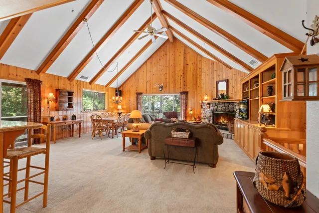 $889,999 | 783 Crown Drive, Lake Arrowhead, CA 92352