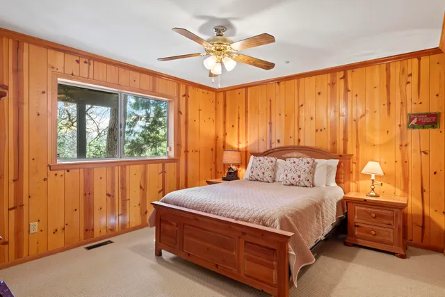 $889,999 | 783 Crown Drive, Lake Arrowhead, CA 92352