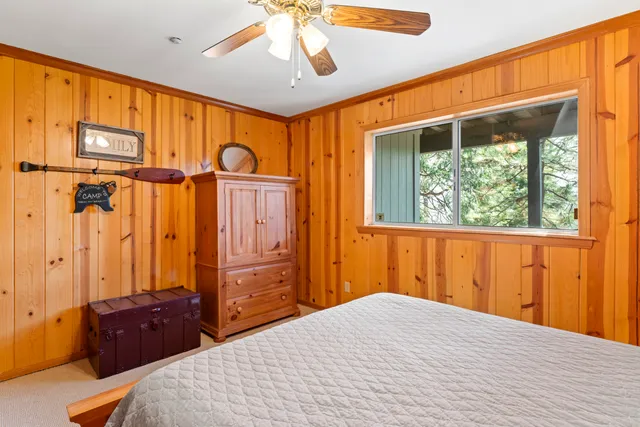 $889,999 | 783 Crown Drive, Lake Arrowhead, CA 92352