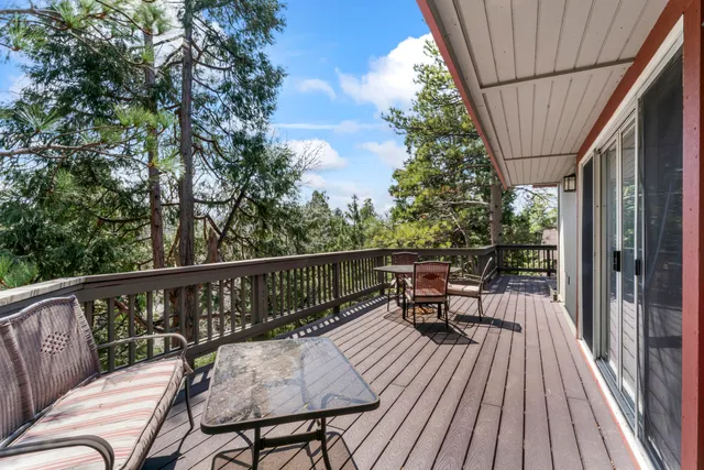 $889,999 | 783 Crown Drive, Lake Arrowhead, CA 92352