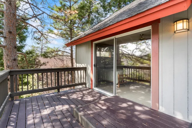 $889,999 | 783 Crown Drive, Lake Arrowhead, CA 92352