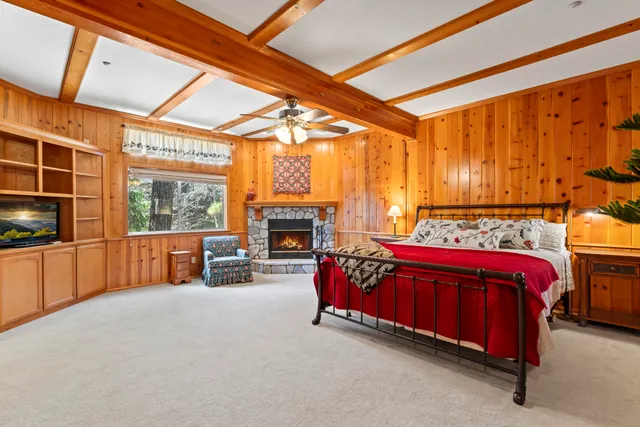 $889,999 | 783 Crown Drive, Lake Arrowhead, CA 92352