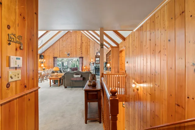 $889,999 | 783 Crown Drive, Lake Arrowhead, CA 92352