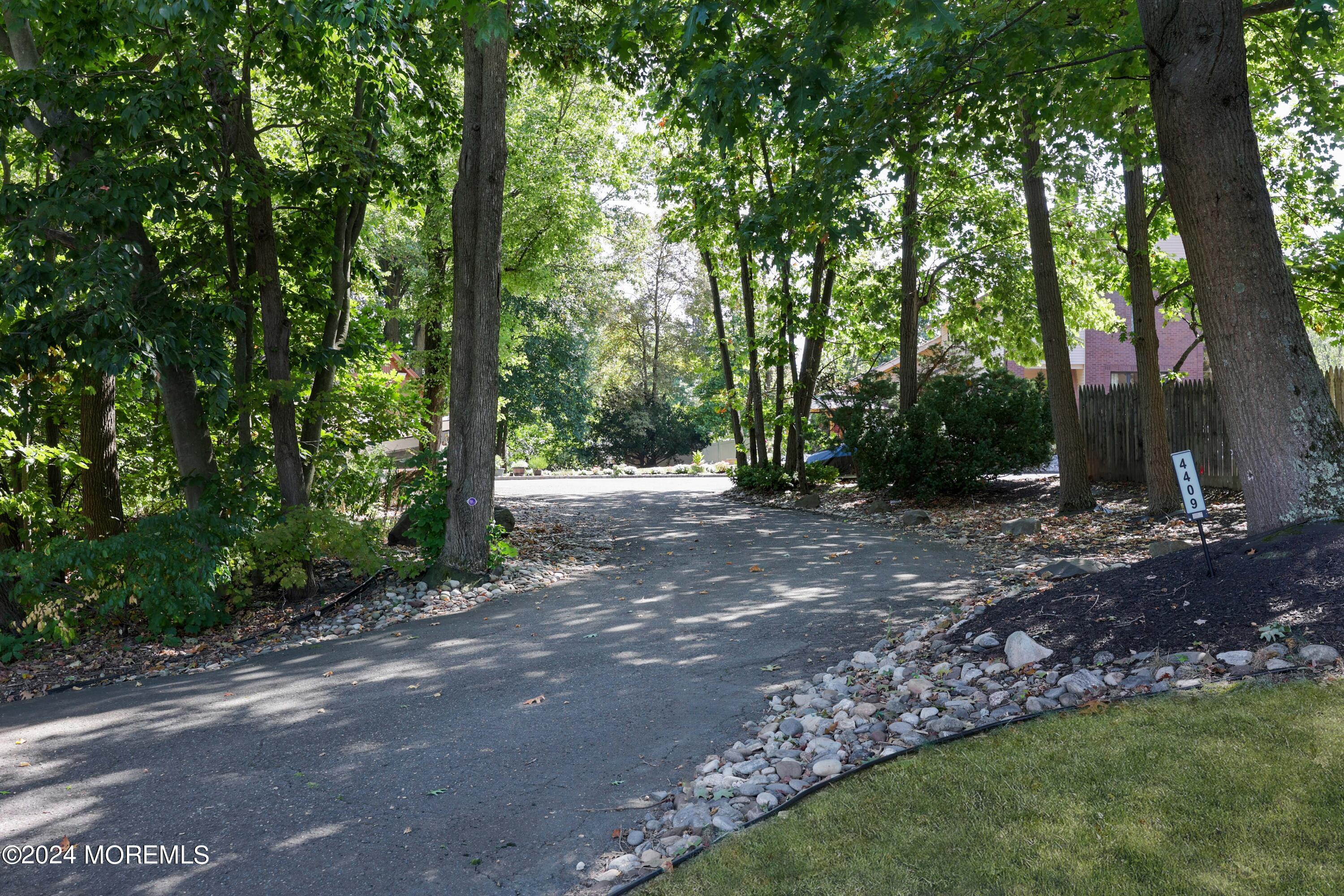 516 Matawan Avenue Keyport, NJ 07735 - Photo 5 of 59 a view of outdoor space with trees