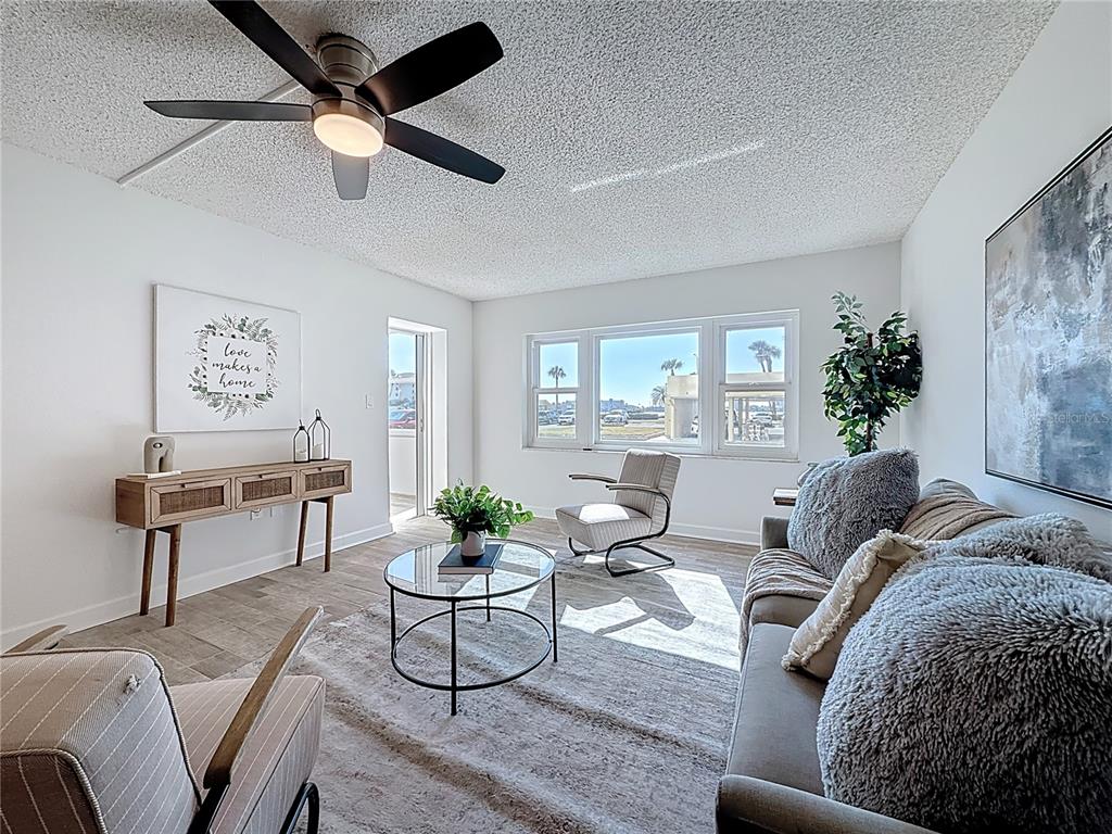 4550 Cove Circle, Unit 106 St. Petersburg, FL 33708 - Photo 14 of 31