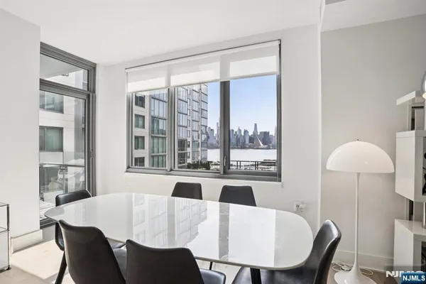 $7,300 | 9 Ave At Port Imperial, Unit 513, West New York, NJ 07093