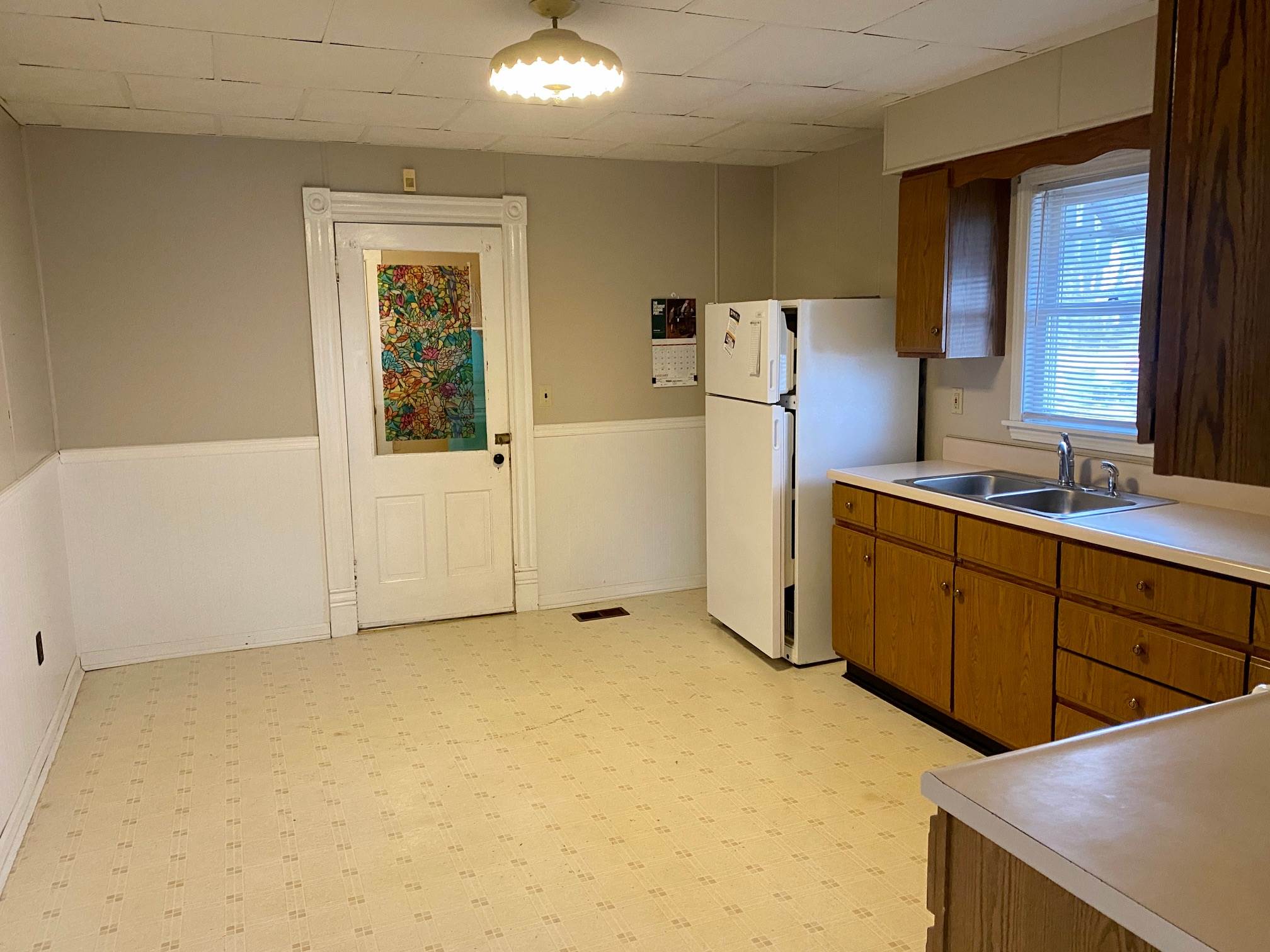 1701 Madison Street Rochester, IN 46975 - Photo 10 of 13