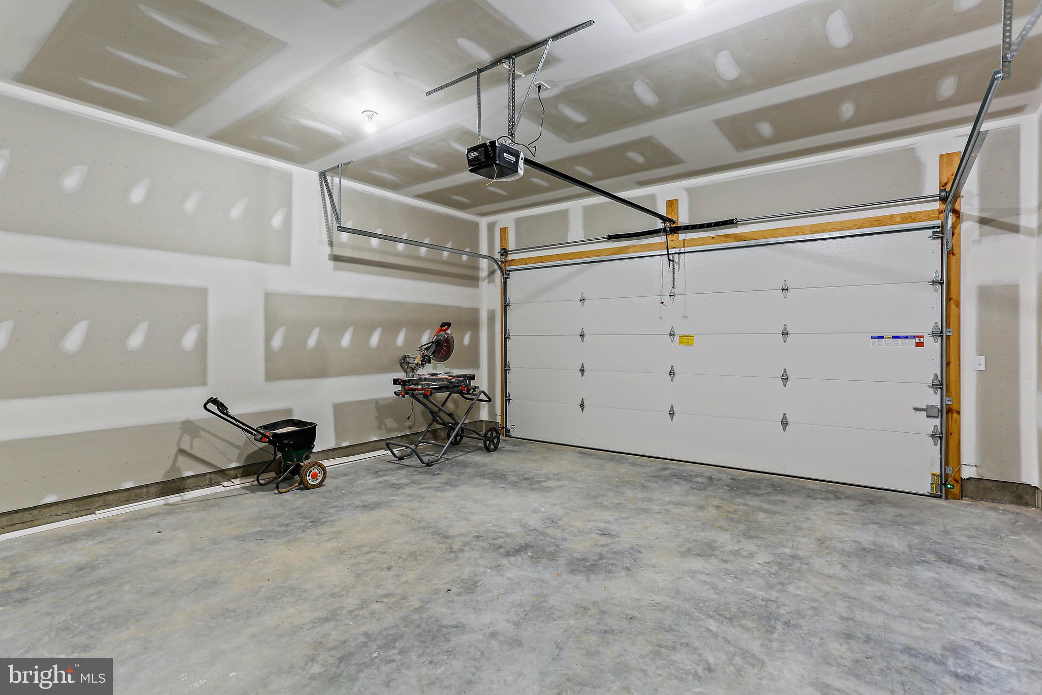 23 Juniper Road Delta, PA 17314 - Photo 31 of 33 a view of a room with gym equipment