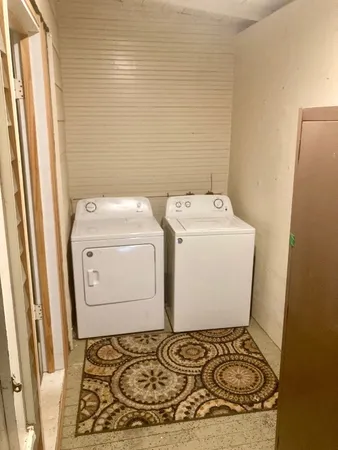 $950 | 902 Church Street, Unit DOWN, Galveston, TX 77550