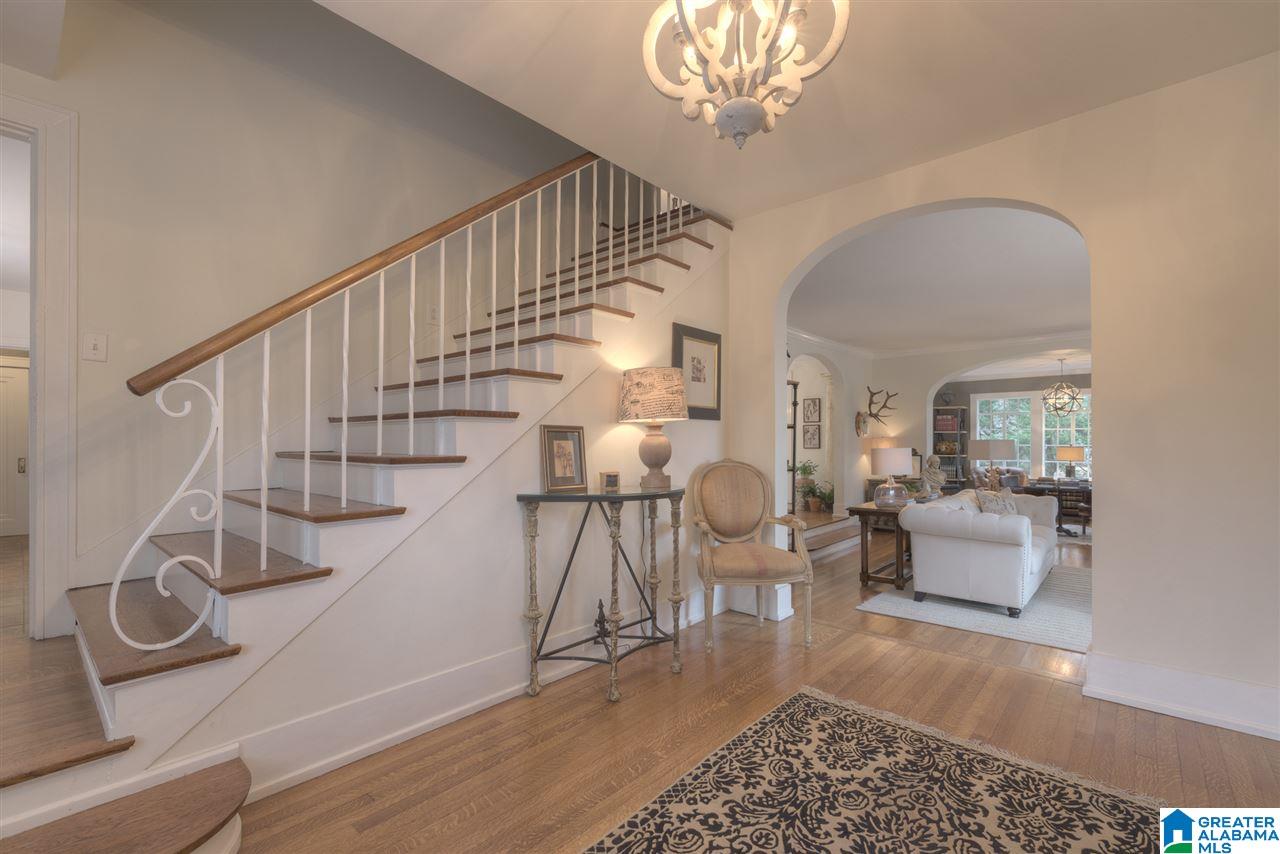 3508 Country Club Road South Birmingham, AL 35213 - Photo 6 of 46