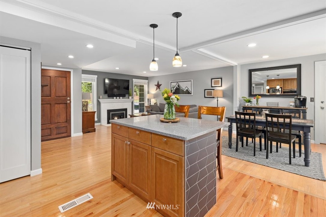 11023 Northeast 154th Street Bothell, WA 98011 - Photo 15 of 39 Gallery Image 15
