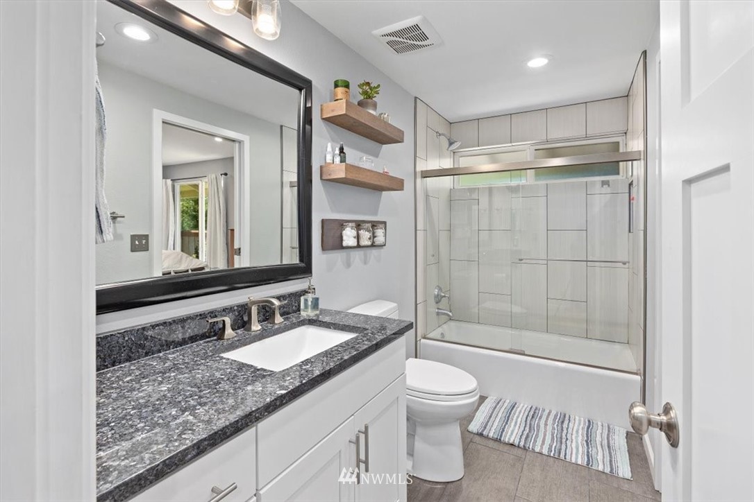 11023 Northeast 154th Street Bothell, WA 98011 - Photo 19 of 39 Gallery Image 19