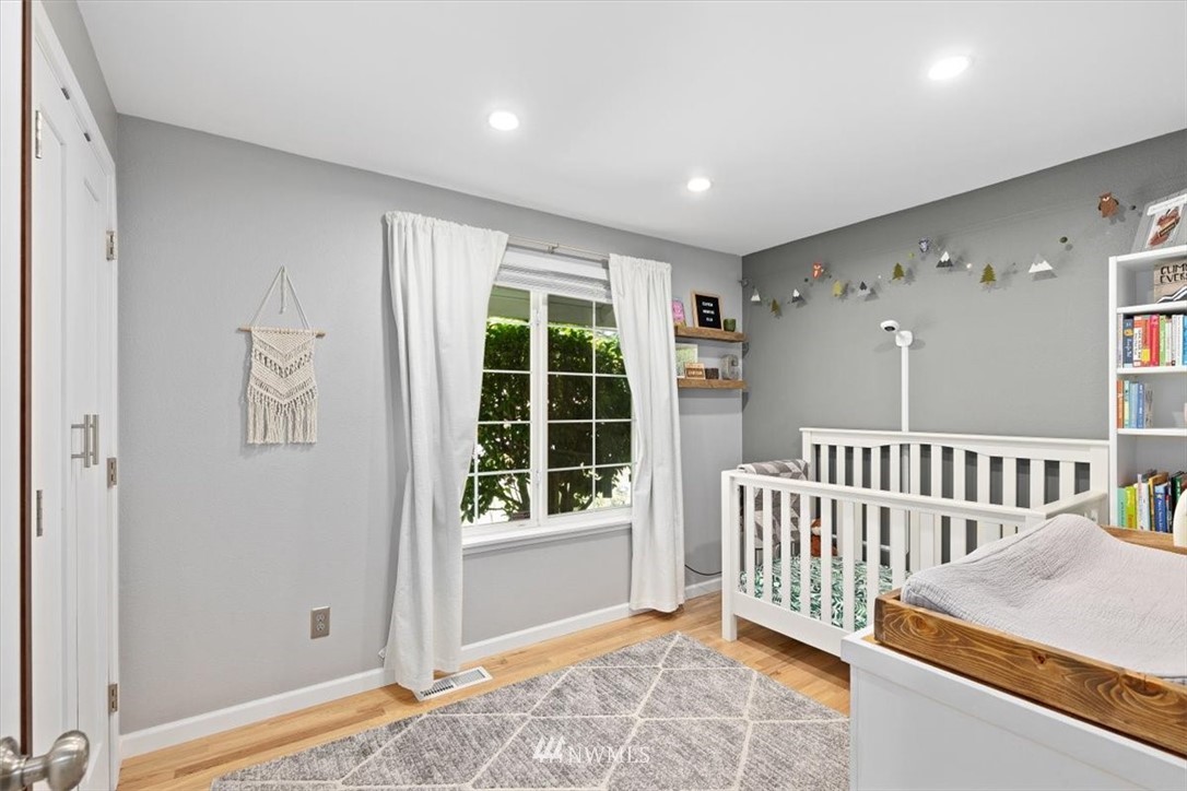 11023 Northeast 154th Street Bothell, WA 98011 - Photo 23 of 39 Gallery Image 23
