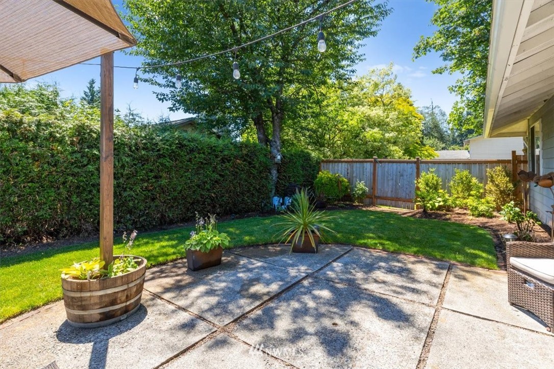 11023 Northeast 154th Street Bothell, WA 98011 - Photo 38 of 39 Gallery Image 38