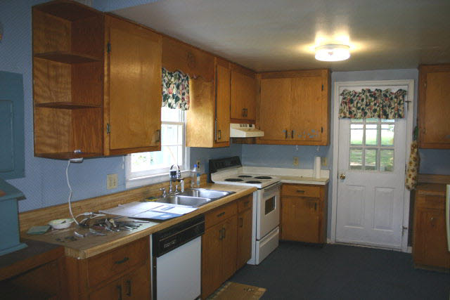299 Hotchkiss Road Churchville, VA 24421 - Photo 19 of 21 Gallery Image 19