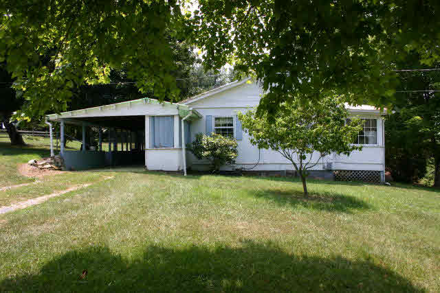 299 Hotchkiss Road Churchville, VA 24421 - Photo 10 of 21 Gallery Image 10
