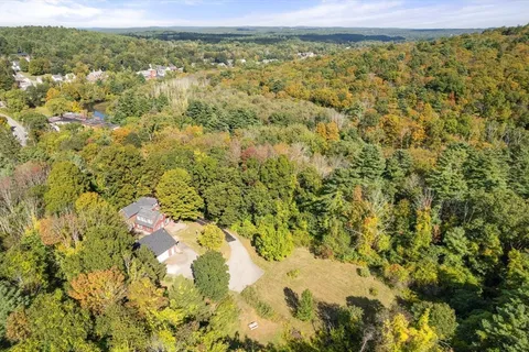 $547,000 | 16 Summit Avenue, Sturbridge, MA 01518