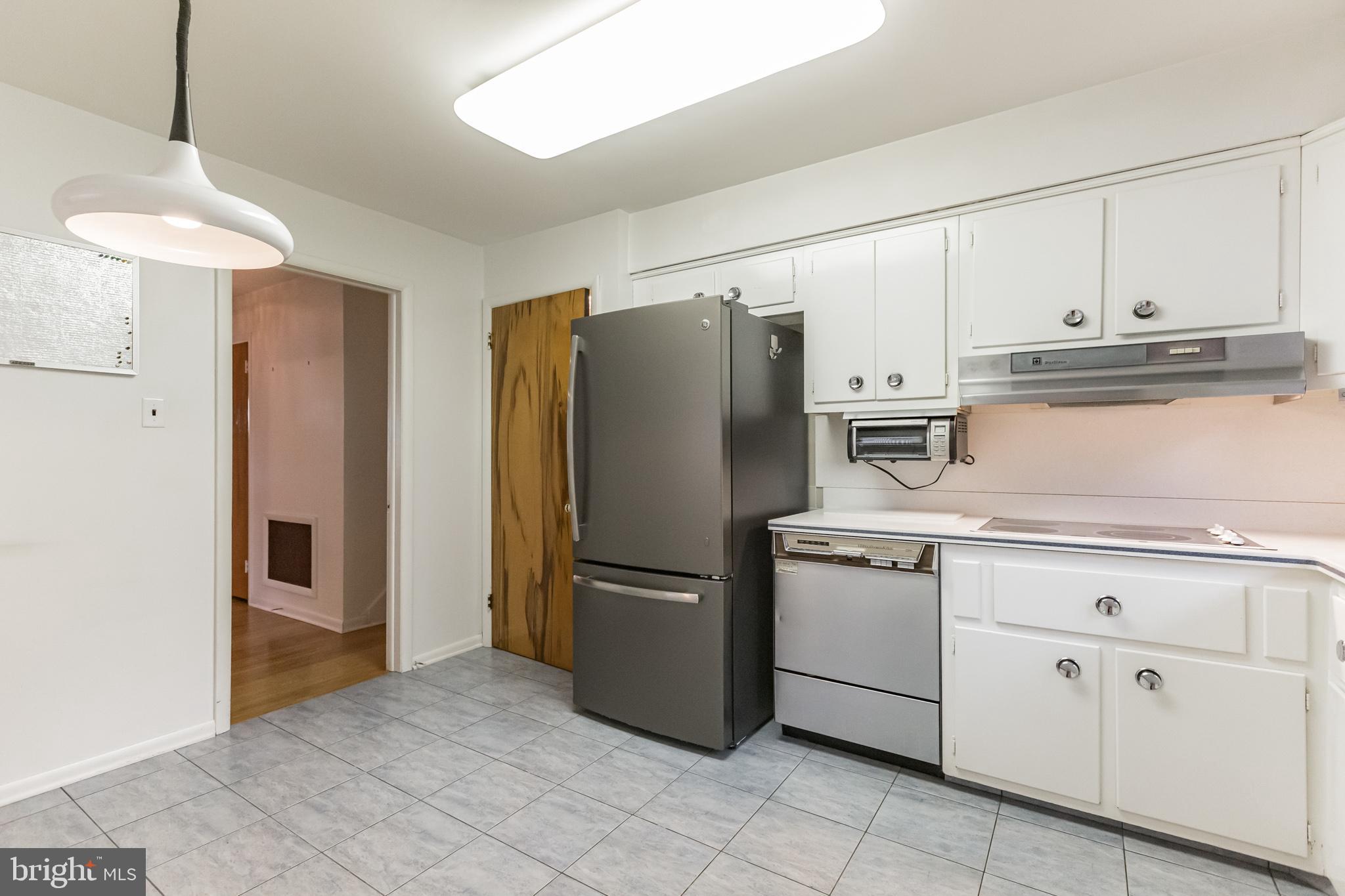 203 Elkins Road Cherry Hill, NJ 08034 - Photo 4 of 30 Kitchen