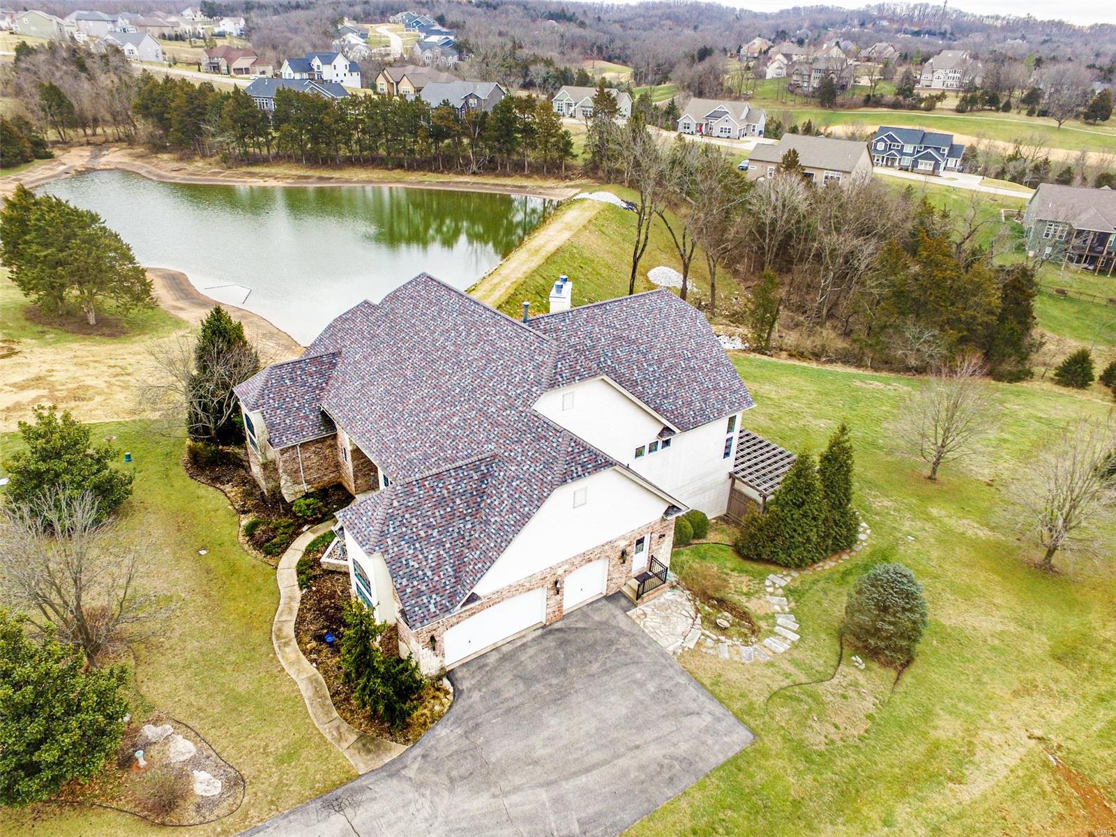 339 Stonewall Drive Eureka, MO 63025 - Photo 2 of 69