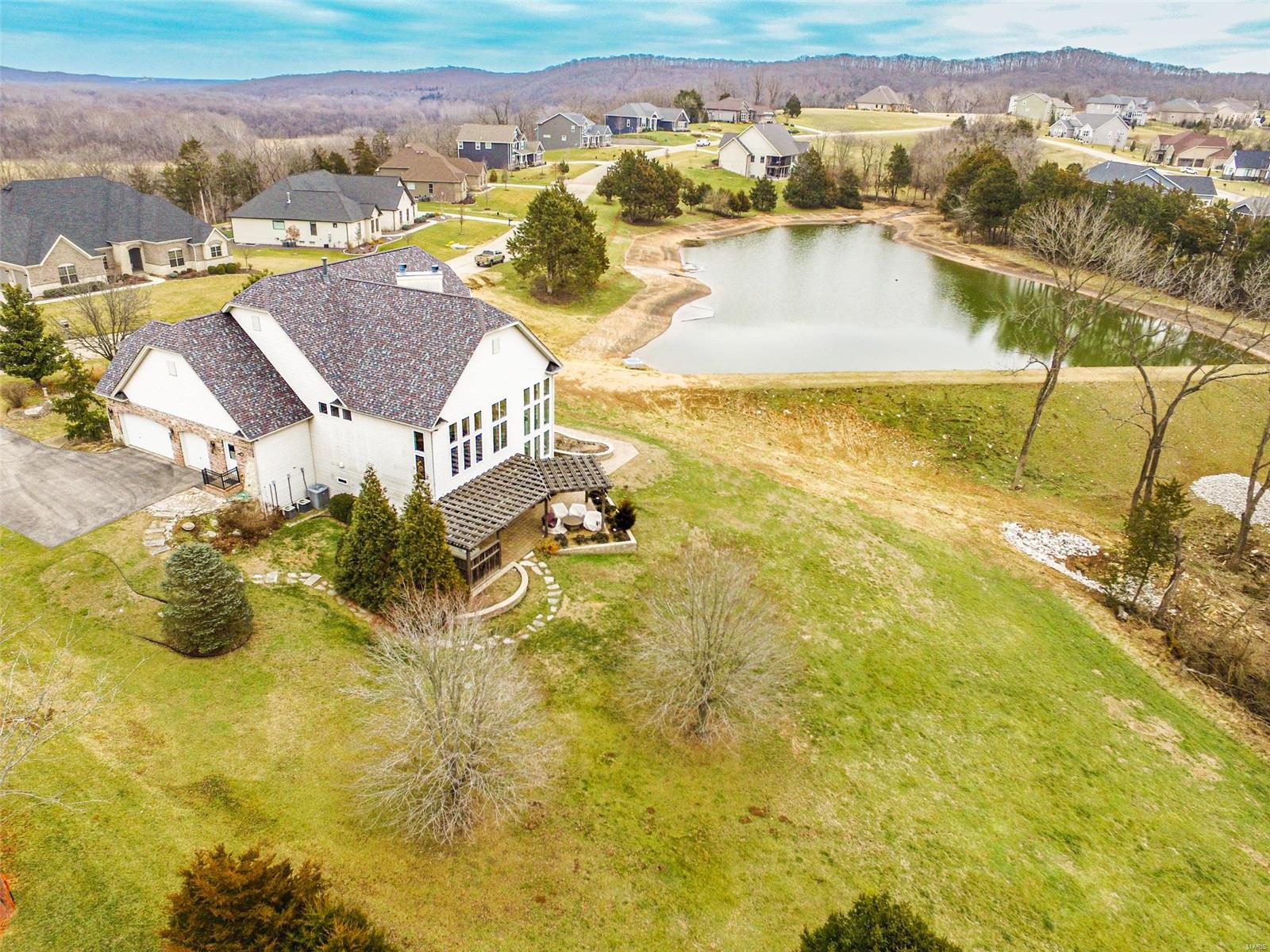 339 Stonewall Drive Eureka, MO 63025 - Photo 5 of 69