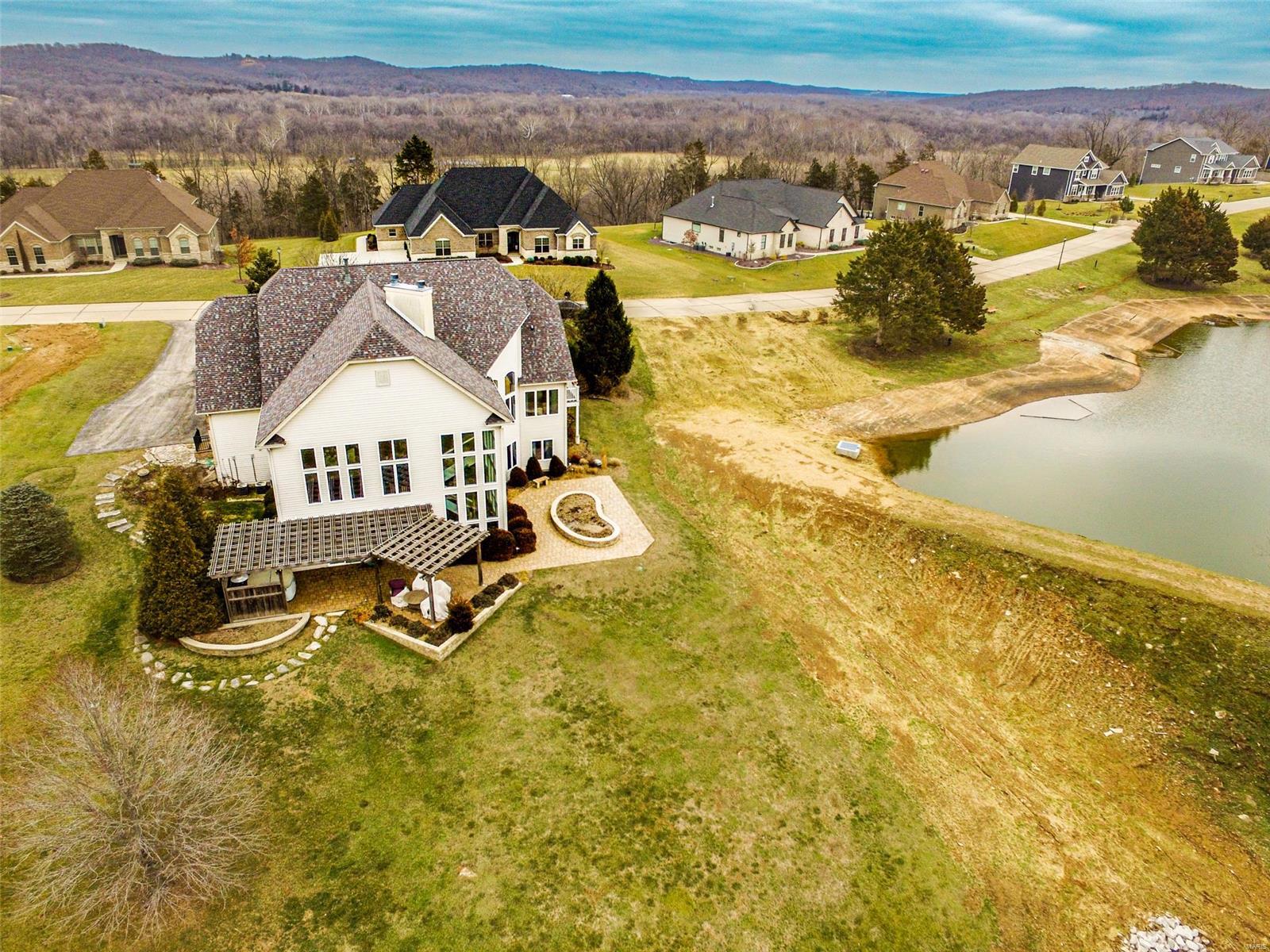 339 Stonewall Drive Eureka, MO 63025 - Photo 6 of 69