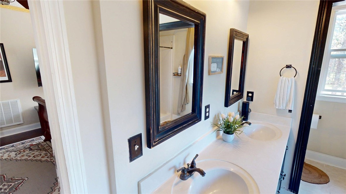 154 Buffalo Road Brunswick, GA 31523 - Photo 12 of 60