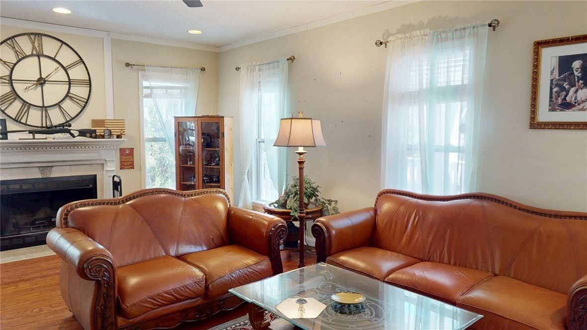 154 Buffalo Road Brunswick, GA 31523 - Photo 3 of 60