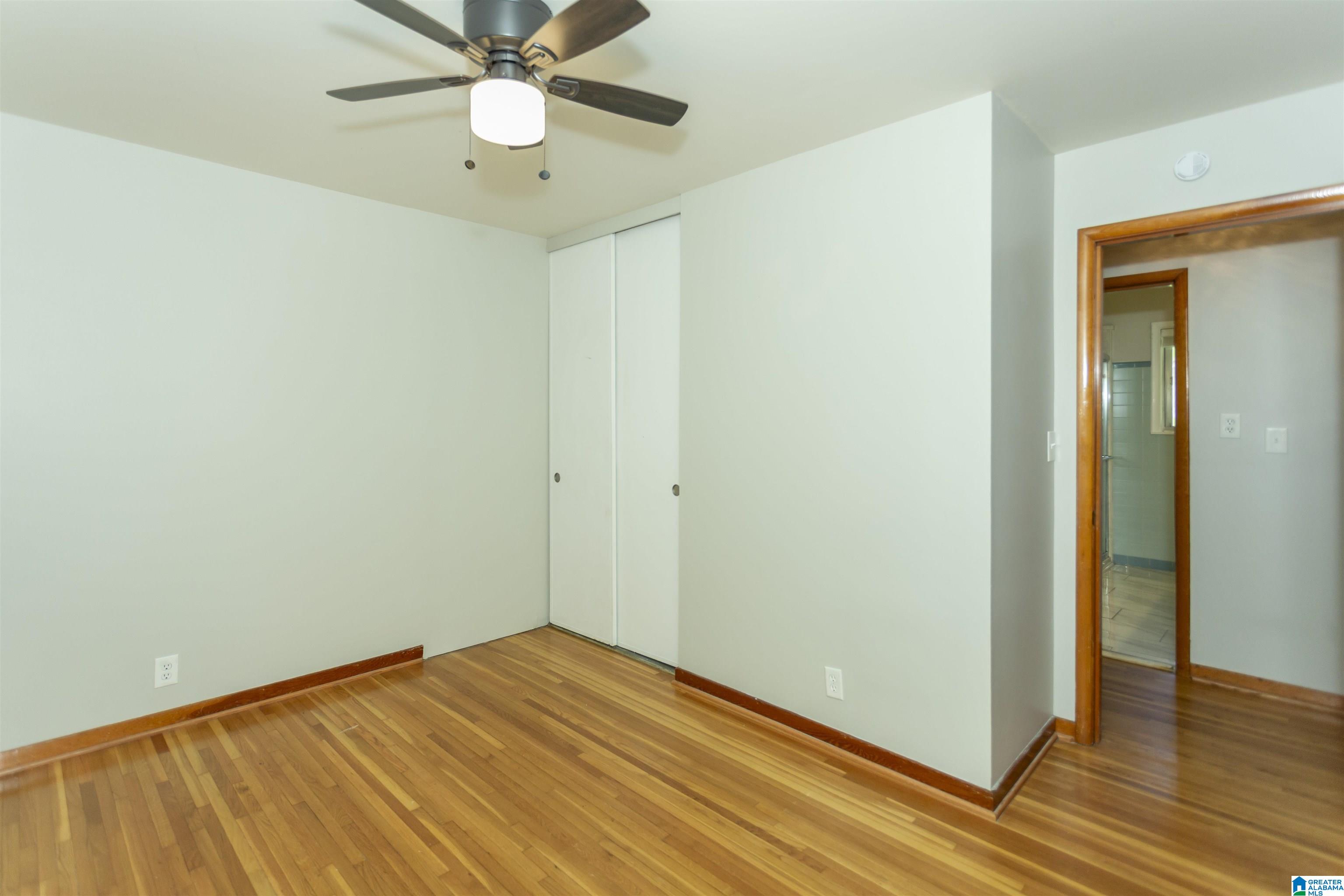 1025 Barnisdale Road Birmingham, AL 35235 - Photo 18 of 39