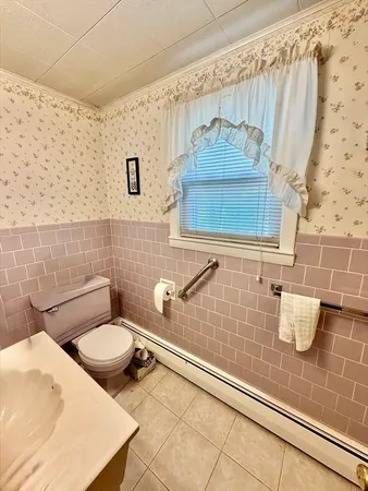 $3,800 | 30 Harrington Street, Unit 1, Revere, MA 02151