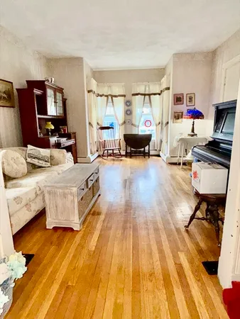 $3,800 | 30 Harrington Street, Unit 1, Revere, MA 02151
