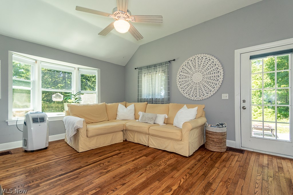 1625 Bell Road Chagrin Falls, OH 44022 - Photo 13 of 34 Gallery Image 13