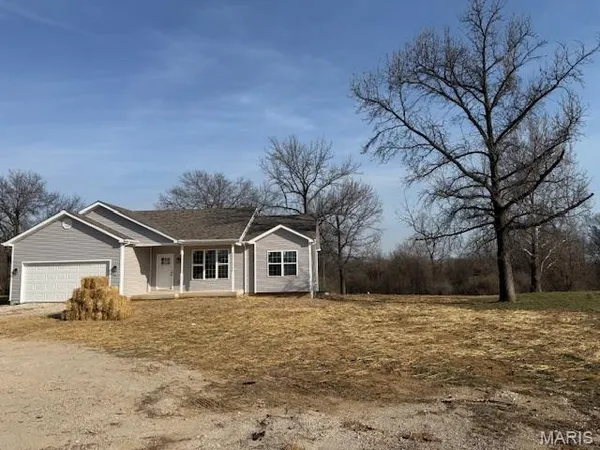 $315,000 | 945 Highway 79, Foley, MO 63347